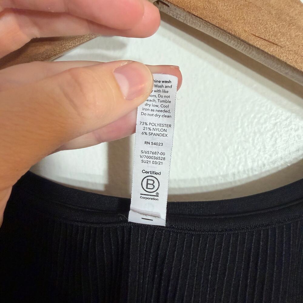 Athleta Black Ribbed Tank - Picture 3 of 4